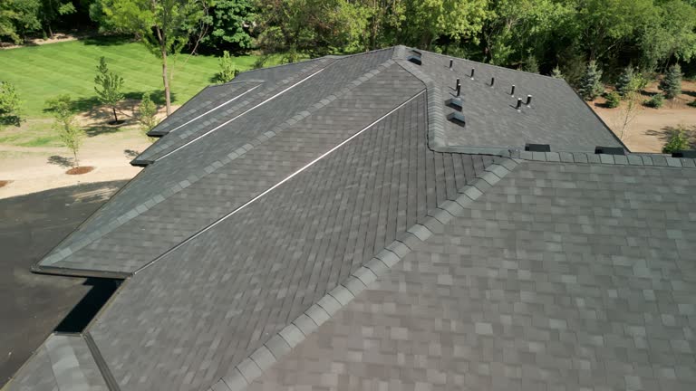 Best Emergency Roof Repair Services  in Earlington, KY